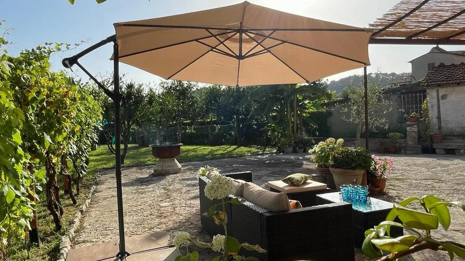Casa Aia Sole With Pool, A/C, Garden, Barbecue Daire Massarosa 0*,  İtalya